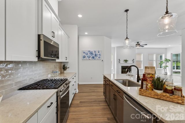 1338 Encore Lane, Waxhaw, NC 28173