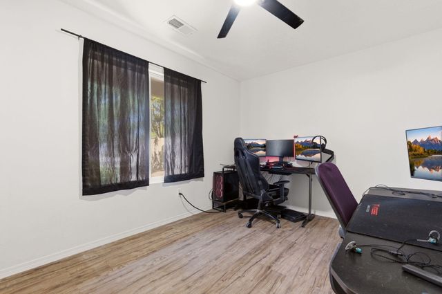 7705 Desert Canyon Place SW, Albuquerque, NM 87121