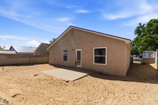 7705 Desert Canyon Place SW, Albuquerque, NM 87121