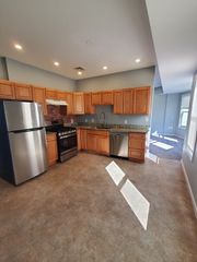 20 Jones St 3, Everett, MA 02149