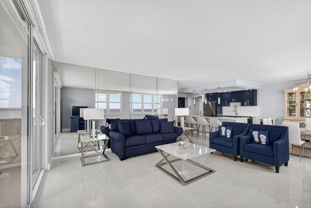 5440 N Ocean Drive 807, Singer Island, FL 33404