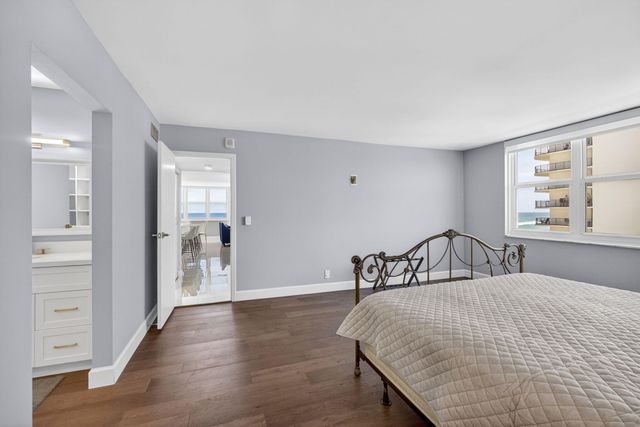 5440 N Ocean Drive 807, Singer Island, FL 33404