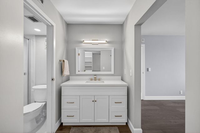 5440 N Ocean Drive 807, Singer Island, FL 33404
