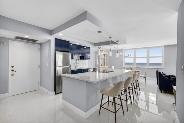 5440 N Ocean Drive 807, Singer Island, FL 33404