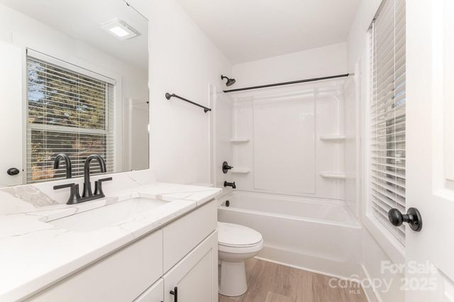 1713 Forest Drive, Statesville, NC 28677