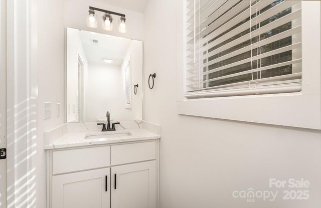 1713 Forest Drive, Statesville, NC 28677