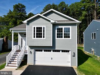 224 LONG POINT RD, Stevensville, MD 21666