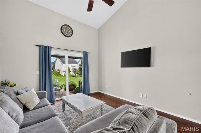 615 Homerun Drive, O'fallon, MO 63366