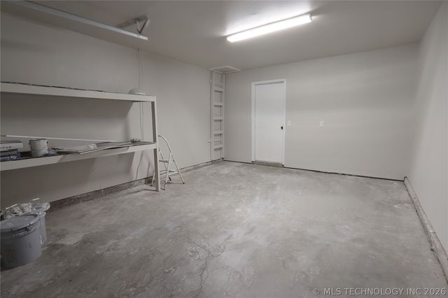 1004 NE 9th Street, Wagoner, OK 74467