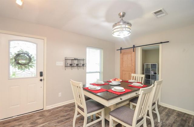 2719 Mustang Road, Alvin, TX 77511