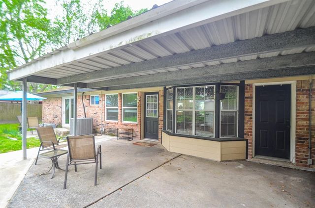 2719 Mustang Road, Alvin, TX 77511