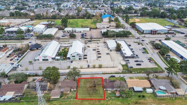 1115 Gardendale Drive, Houston, TX 77018