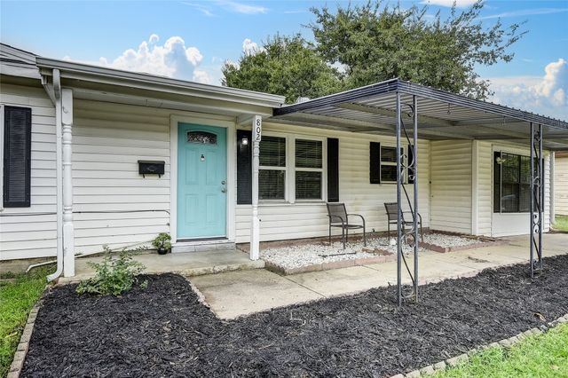 802 E Dallas Street, Mansfield, TX 76063