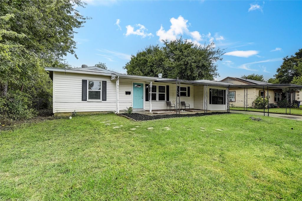 802 E Dallas Street, Mansfield, TX 76063