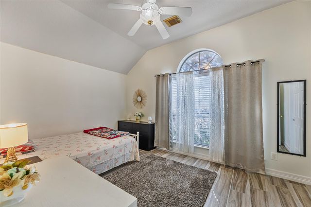 5502 Saddle Bred Drive, Houston, TX 77084