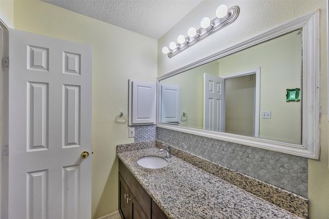 5502 Saddle Bred Drive, Houston, TX 77084