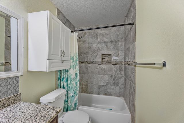 5502 Saddle Bred Drive, Houston, TX 77084