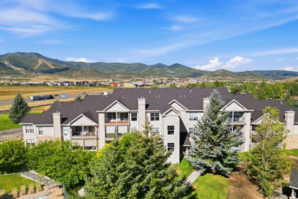 900 BITNER RD #A-35, Park City, UT 84098 — exterior