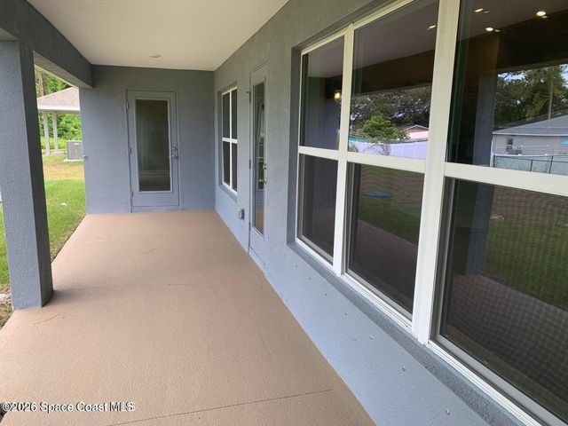 234 Emerson Drive NW, Palm Bay, FL 32907