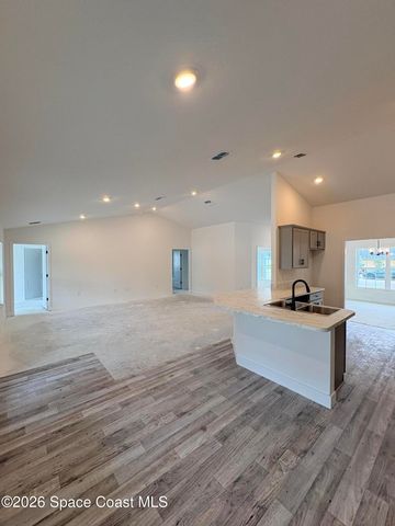 234 Emerson Drive NW, Palm Bay, FL 32907
