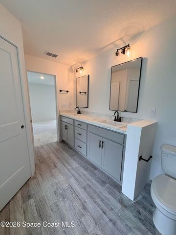 234 Emerson Drive NW, Palm Bay, FL 32907