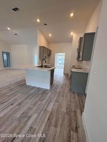 234 Emerson Drive NW, Palm Bay, FL 32907