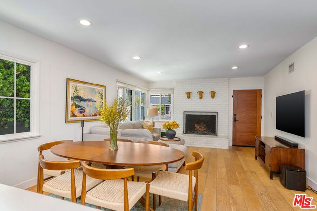 3667 Greenfield Avenue, Los Angeles, CA 90034