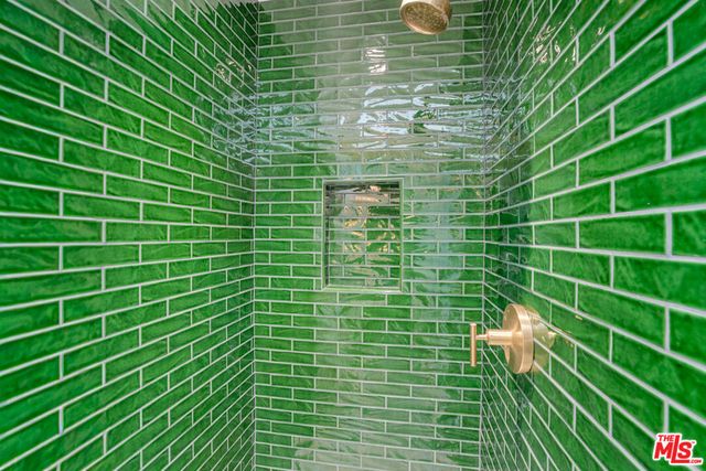 3667 Greenfield Avenue, Los Angeles, CA 90034