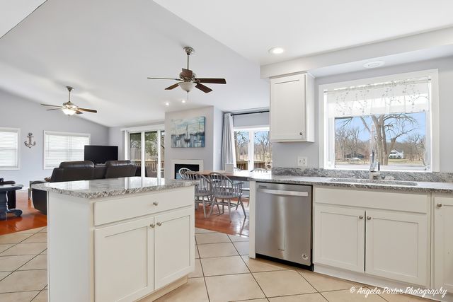 4813 Wildwood Drive, Mchenry, IL 60051