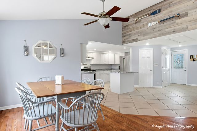 4813 Wildwood Drive, Mchenry, IL 60051