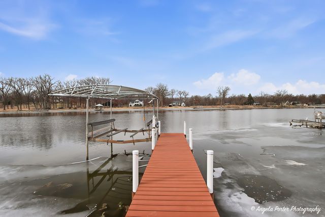 4813 Wildwood Drive, Mchenry, IL 60051