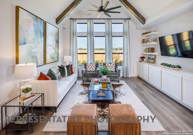 383 White Oak, Castroville, TX 78009