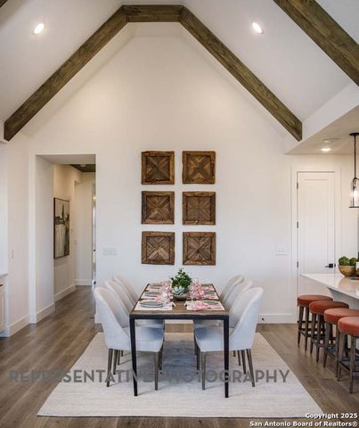 383 White Oak, Castroville, TX 78009