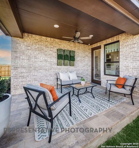 383 White Oak, Castroville, TX 78009