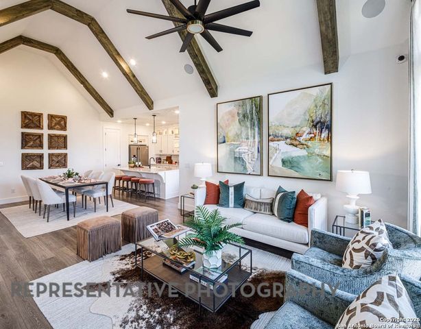 383 White Oak, Castroville, TX 78009