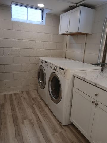 27247 Leroy Drive, Roseville, MI 48066