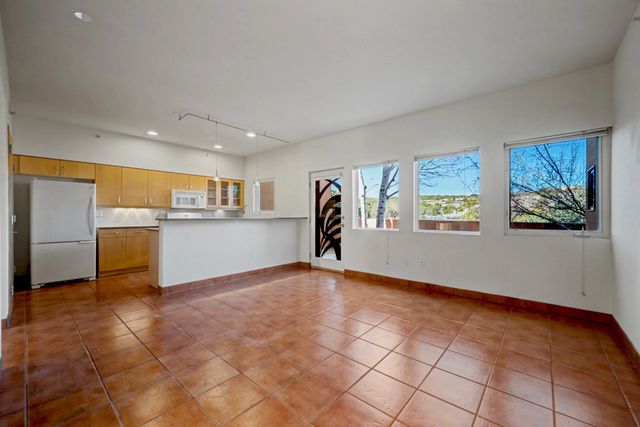 1500 Avenida Rincon 105, Santa Fe, NM 87506