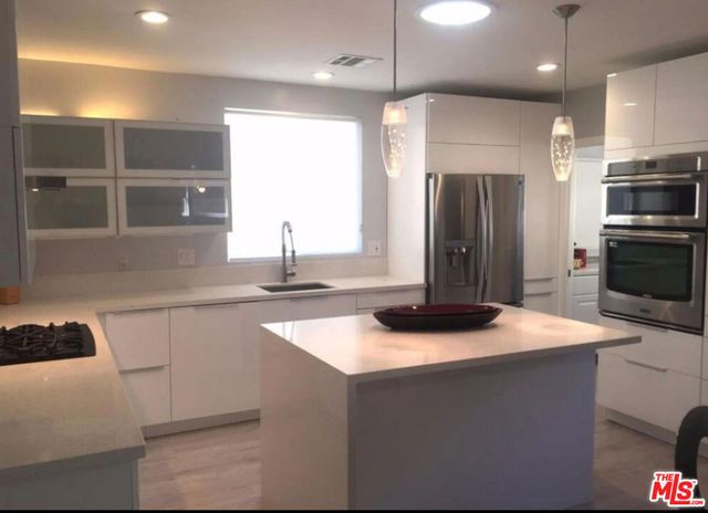 4922 Genevieve Avenue, Los Angeles, CA 90041