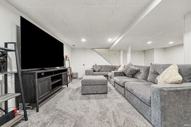 53759 Cleveland Trails Drive, Elkhart, IN 46514