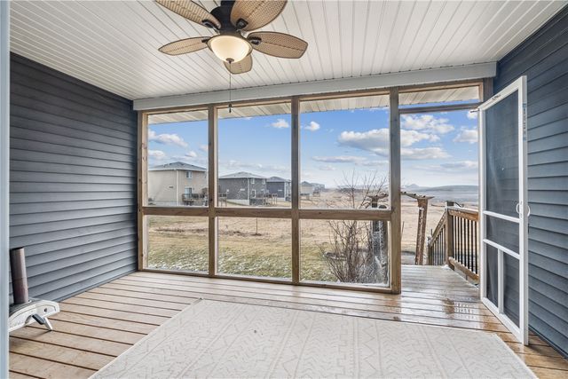 3001 Sherwood Drive, Marion, IA 52302