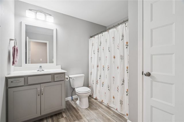 3001 Sherwood Drive, Marion, IA 52302