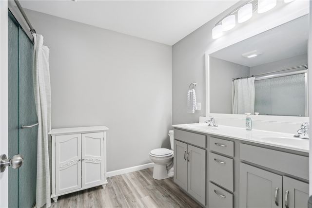 3001 Sherwood Drive, Marion, IA 52302