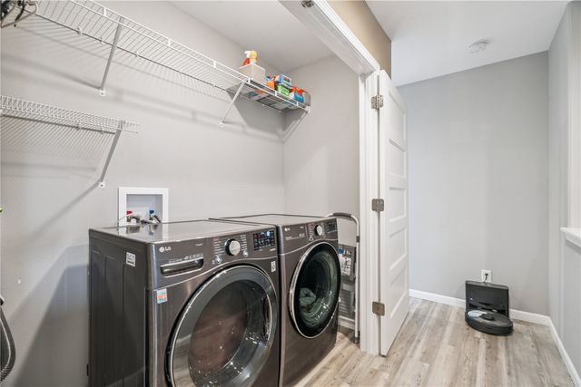 3001 Sherwood Drive, Marion, IA 52302