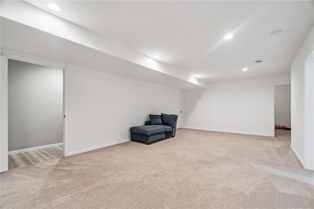 3001 Sherwood Drive, Marion, IA 52302