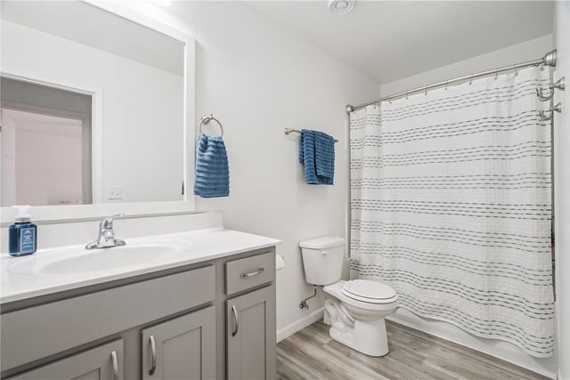 3001 Sherwood Drive, Marion, IA 52302