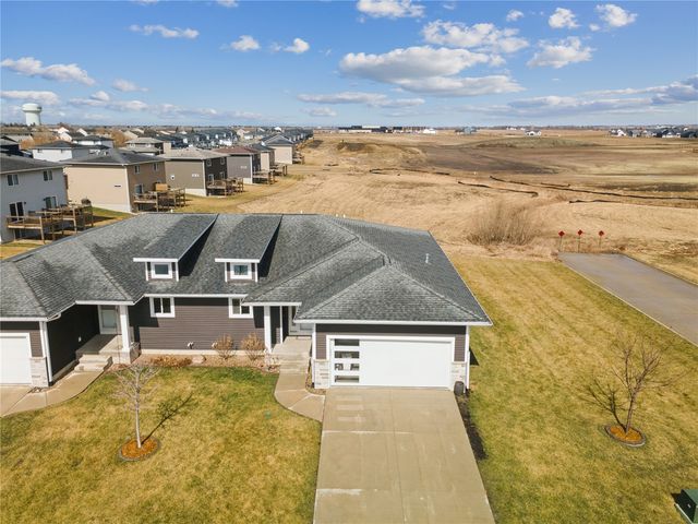 3001 Sherwood Drive, Marion, IA 52302