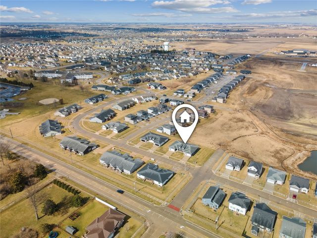 3001 Sherwood Drive, Marion, IA 52302