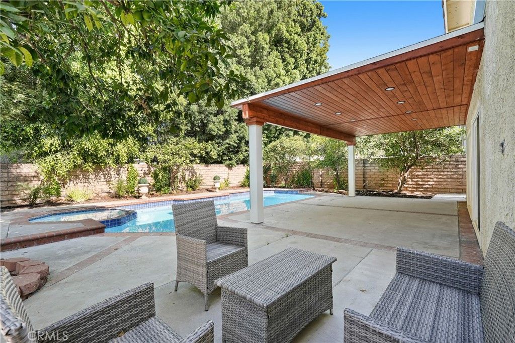 Image 39 of property listing at 6221 Mammoth, Valley Glen, CA 91401