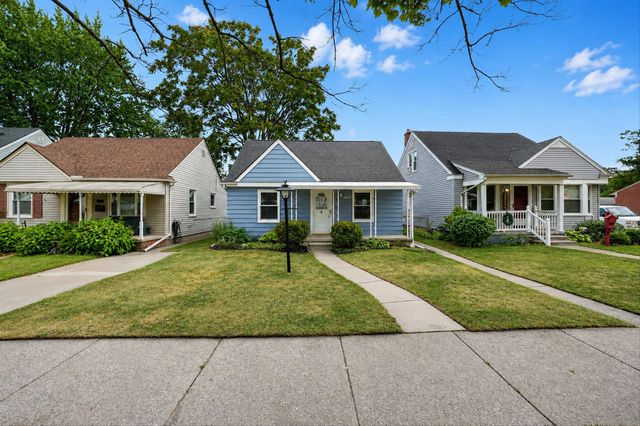 24163 New York Street, Dearborn, MI 48124