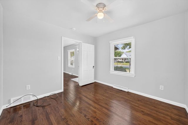 24163 New York Street, Dearborn, MI 48124
